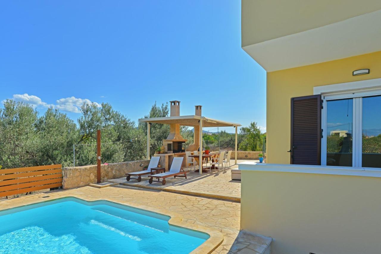 Villa Konstantinos 6 Bedrooms Aegina Exteriér fotografie