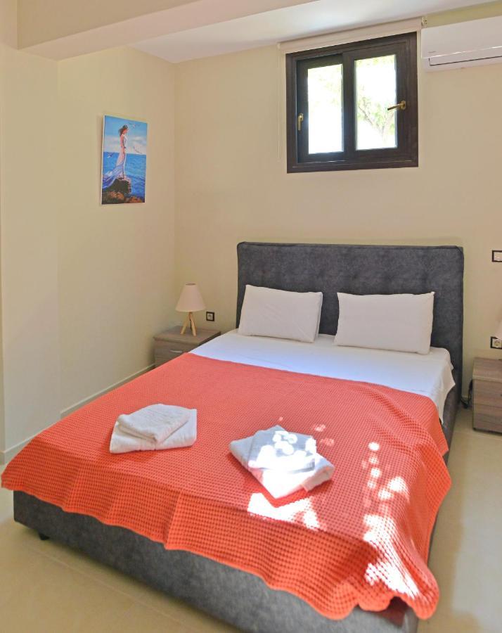 Villa Konstantinos 6 Bedrooms Aegina Exteriér fotografie