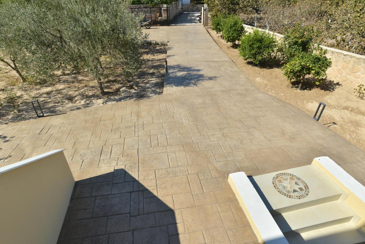 Villa Konstantinos 6 Bedrooms Aegina Exteriér fotografie